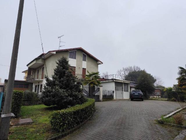 Palazzo in vendita a Piemonte, Novara