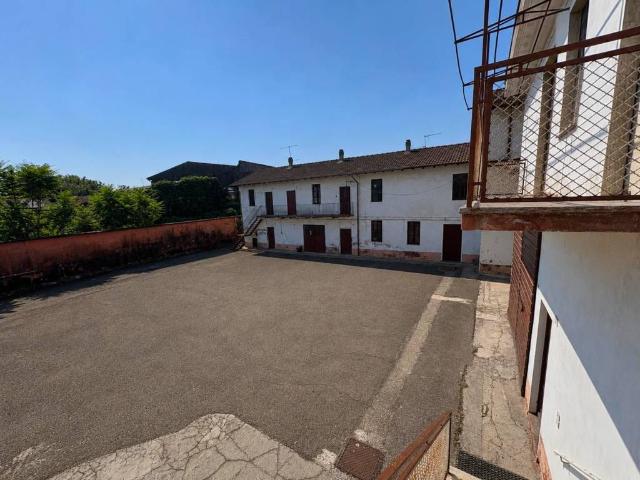 Palazzo in vendita a Garlasco, Lombardia