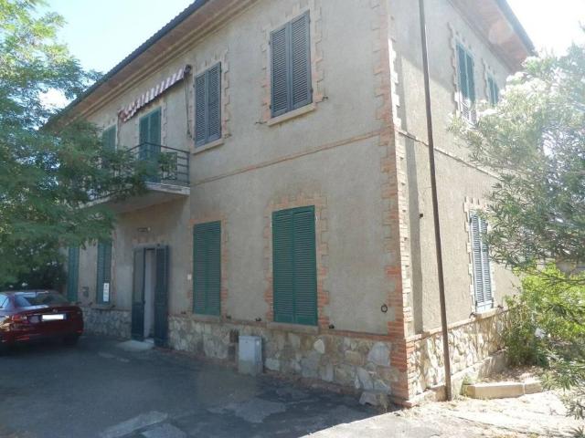 Palazzo in vendita a Castellaccia, Gavorrano