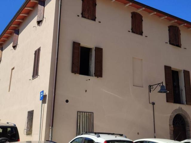 Palazzo in vendita a Bivio Di Ravi, Toscana