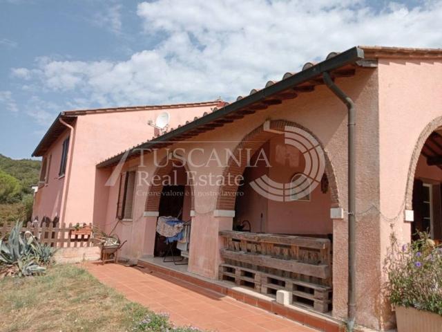 Palazzo in vendita a Bivio Di Ravi, Toscana