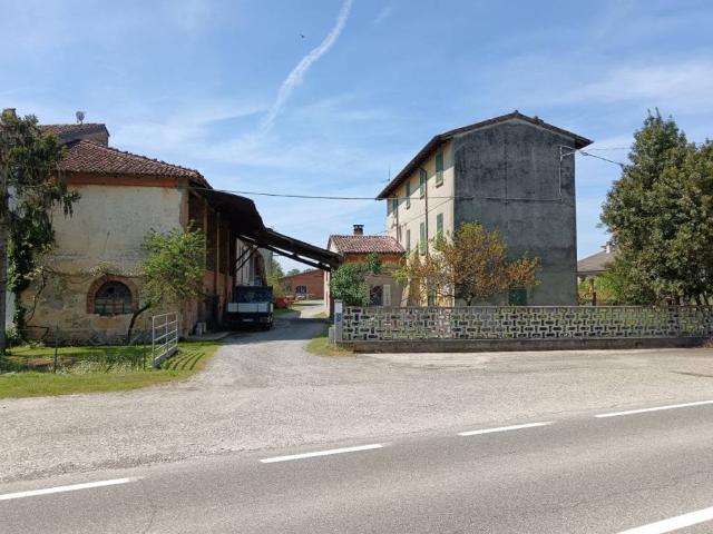 Palazzo in vendita a Gazzola, Reggio Emilia