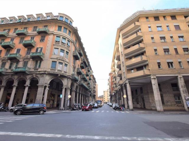 Palazzo in vendita a Centro Ovest, Serra Riccò