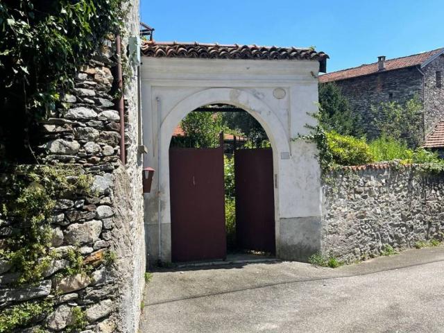 Palazzo in vendita a Piemonte, Verbano-cusio-ossola