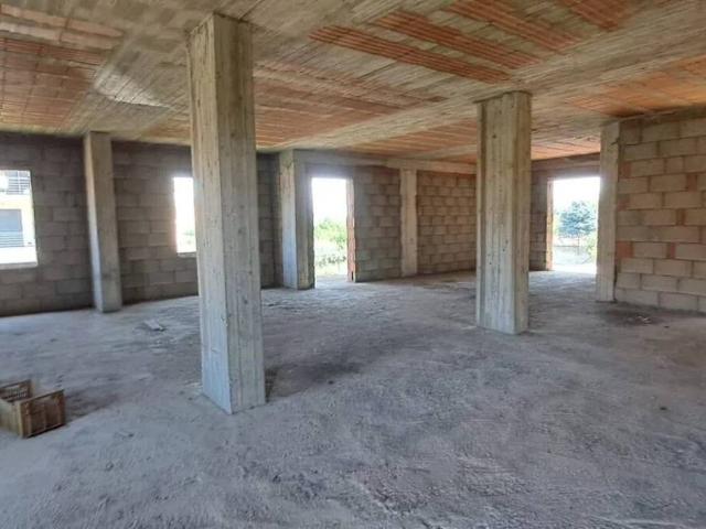 Palazzo in vendita a Giugliano In Campania, Campania