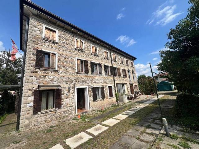 Villa Indipendente in vendita a Godega di Sant'Urbano, Bibano
