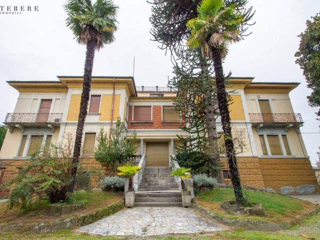 Palazzo in vendita a Golasecca, Lombardia
