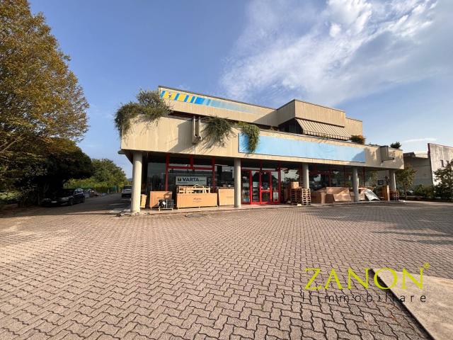 Palazzo in vendita a Sant'Anna / Sveta Ana, Gorizia