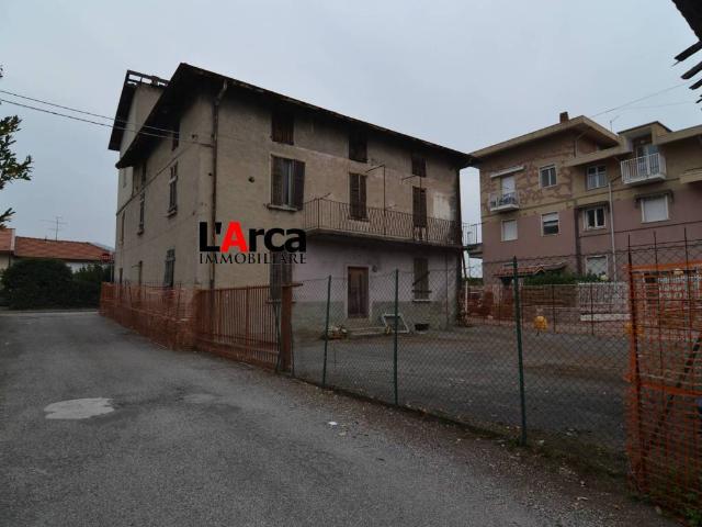 Palazzo in vendita a Gorle, Lombardia