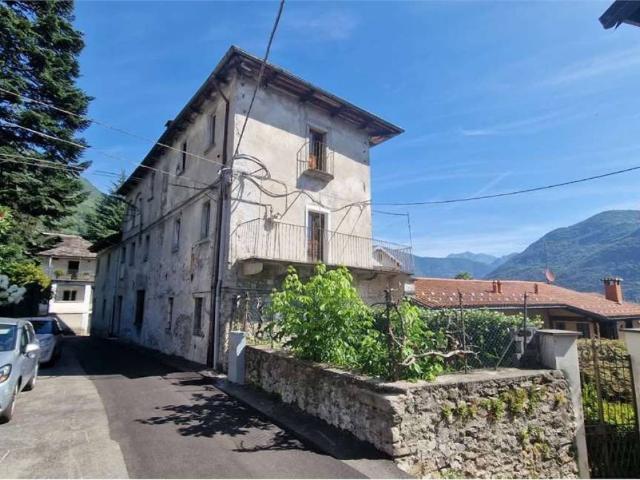 Palazzo in vendita a Pedemonte, Piemonte