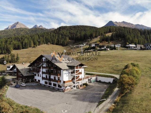 Palazzo in vendita a Modzo, Gressan