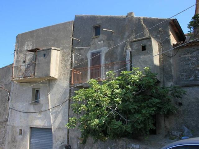 Palazzo in vendita a Calabria, Cosenza
