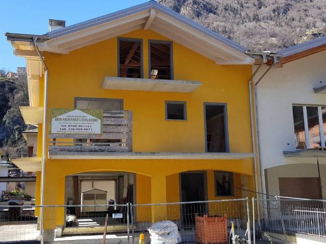 Palazzo in vendita a Grosio, Lombardia
