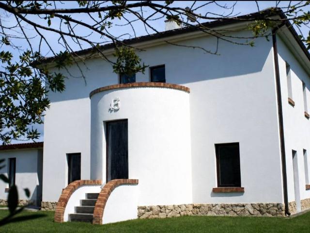 Palazzo in vendita a Orbetello, Toscana