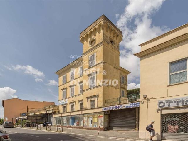 Palazzo in vendita a Roma Capitale, Lazio