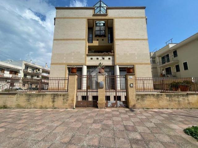 Palazzo in vendita a Puglia, Taranto