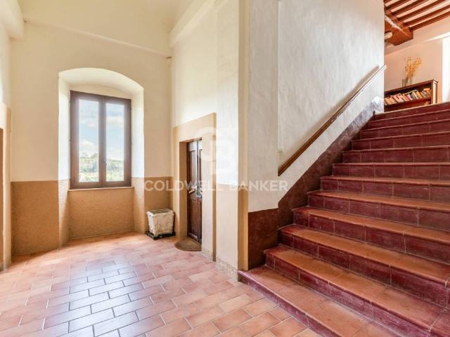 Palazzo in vendita a Gualdo Cattaneo, Umbria