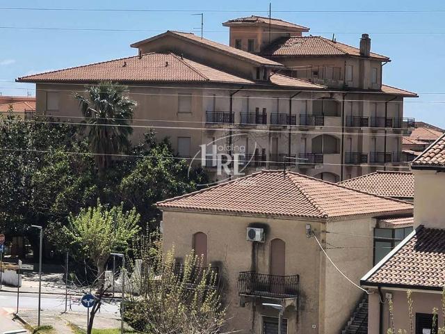 Palazzo in vendita a Calabria, Cosenza