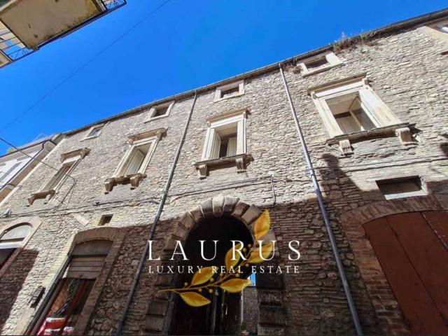 Palazzo in vendita a Guardiagrele, Abruzzo