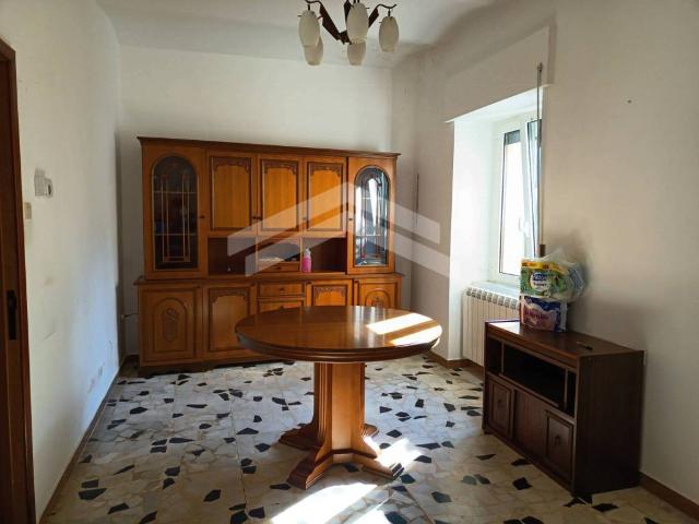 Palazzo in vendita a Guardialfiera, Molise
