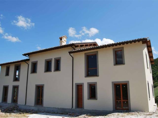 Palazzo in vendita a Gubbio, Umbria