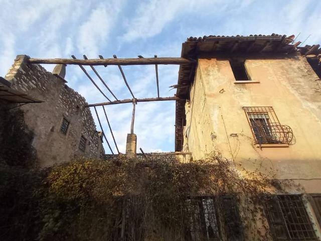 Palazzo in vendita a Ronco, Gussago