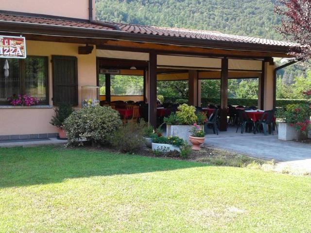 Palazzo in vendita a Comunità montana della Valle Sabbia, Idro
