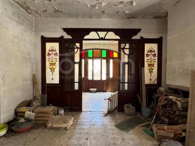 Palazzo in vendita a Iglesias, Sardigna/Sardegna