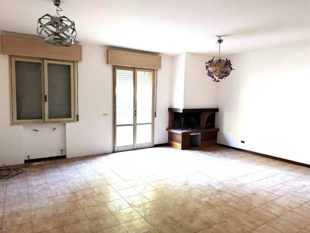 Palazzo in vendita a Nuovo Circondario Imolese, Imola