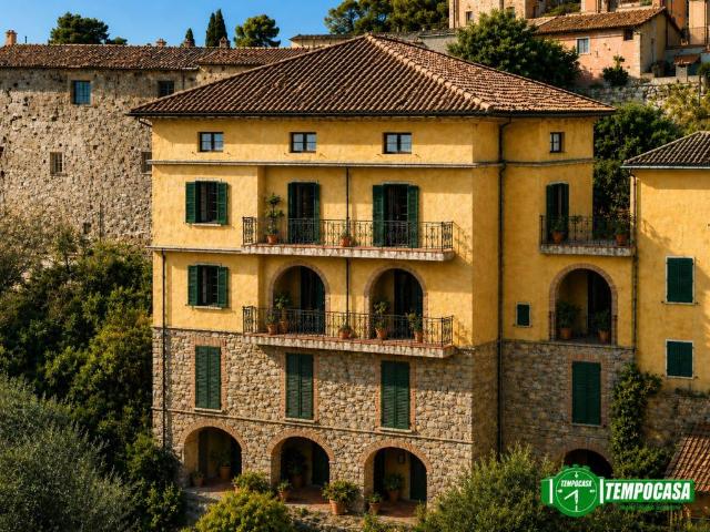 Palazzo in vendita a Imperia, Liguria