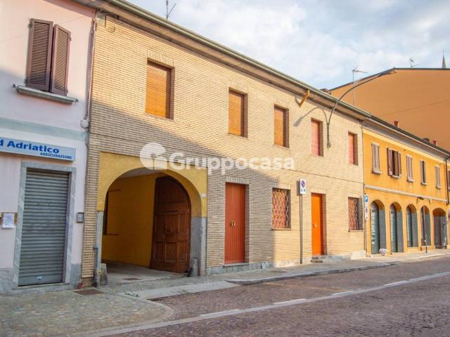 Palazzo in vendita a Inveruno, Lombardia