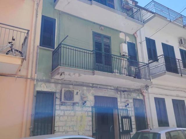 Palazzo in vendita a Isola Delle Femmine, Sicilia