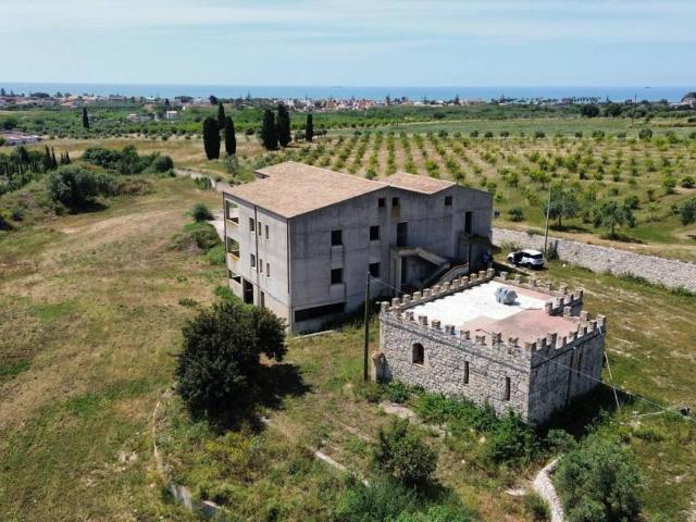 Palazzo in vendita a Ispica