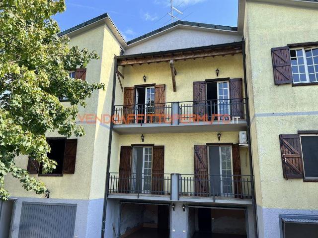Palazzo in vendita a Isso, Lombardia