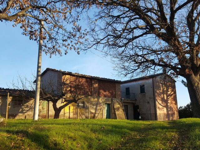 Palazzo in vendita a Jelsi, Molise