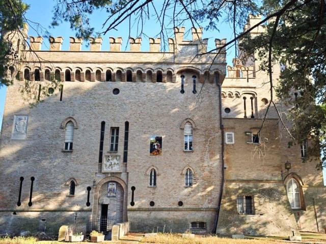 Palazzo in vendita a Marche, Ancona