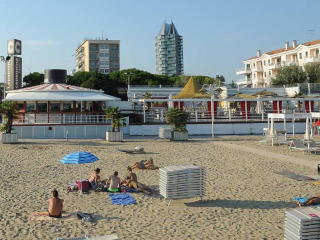 Palazzo in vendita a Jesolo, Veneto