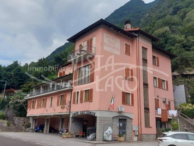 Palazzo in vendita a Laglio, Lombardia