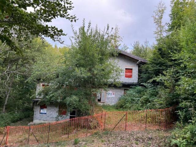 Palazzo in vendita a Unione dei comuni del Frignano, Lama Mocogno