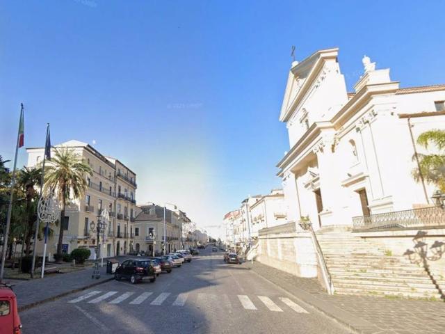 Palazzo in vendita a Calabria, Catanzaro
