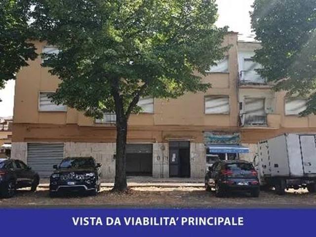 Palazzo in vendita a Latina Scalo, Latina