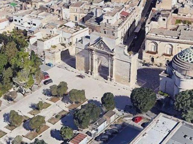 Palazzo in vendita a Puglia, Lecce