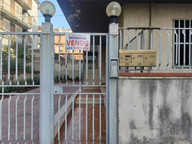 Palazzo in vendita a Lentini, Sicilia