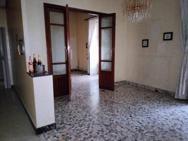 Palazzo in vendita a Lentini, Sicilia