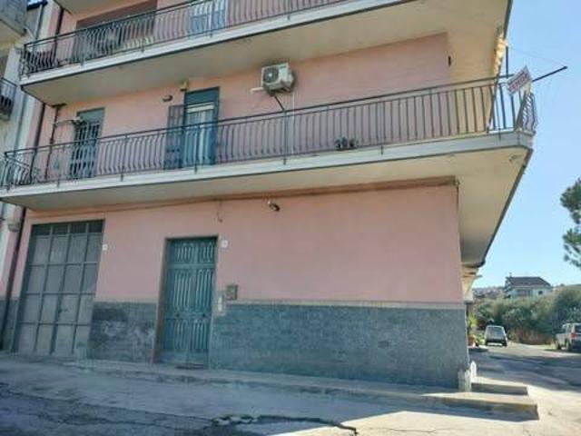 Palazzo in vendita a Lentini, Sicilia