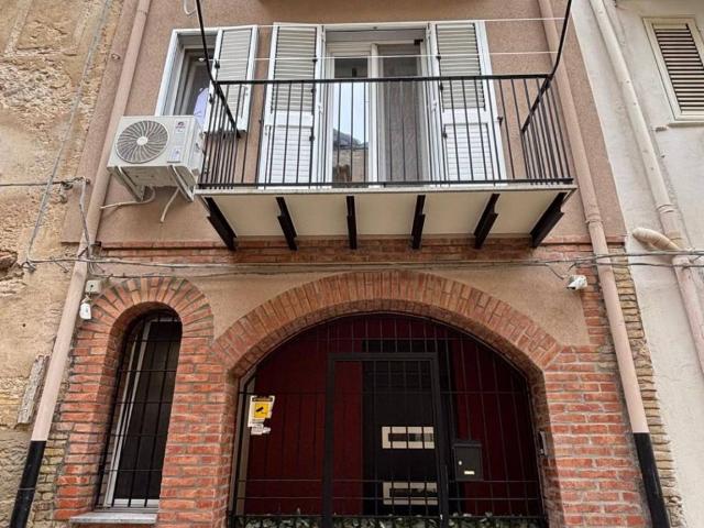 Palazzo in vendita a San Paolo, Licata