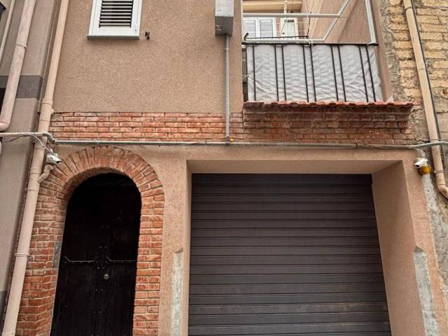Palazzo in vendita a San Paolo, Licata