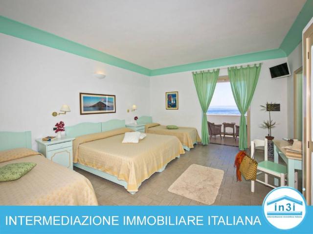 Palazzo in vendita a Panarea, Sicilia