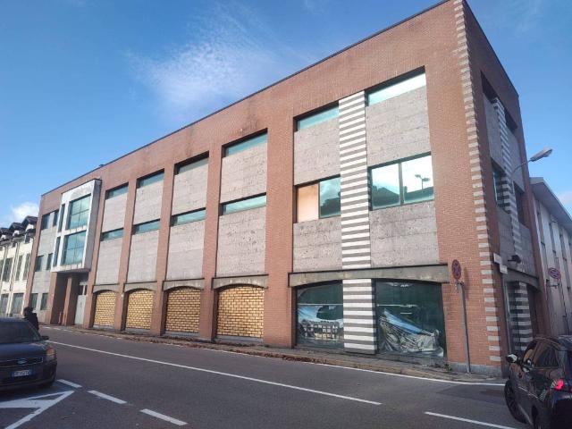 Palazzo in vendita a Lissone, Lombardia