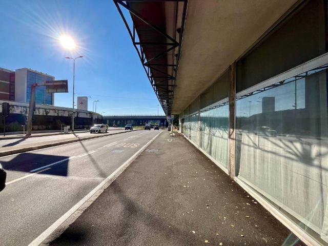 Palazzo in vendita a Da là dal Punt, Lissone
